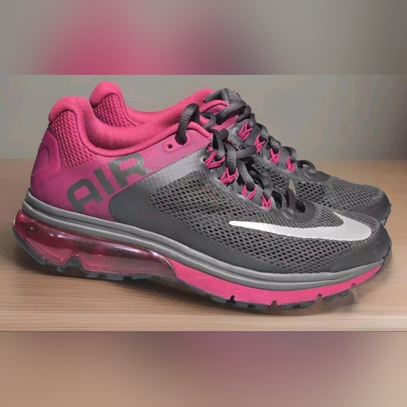 Nike Air Max Excellerate 2 Women’s Running Grey Fuchsia 555764-006  Size 6.5 - Picture 1 of 9